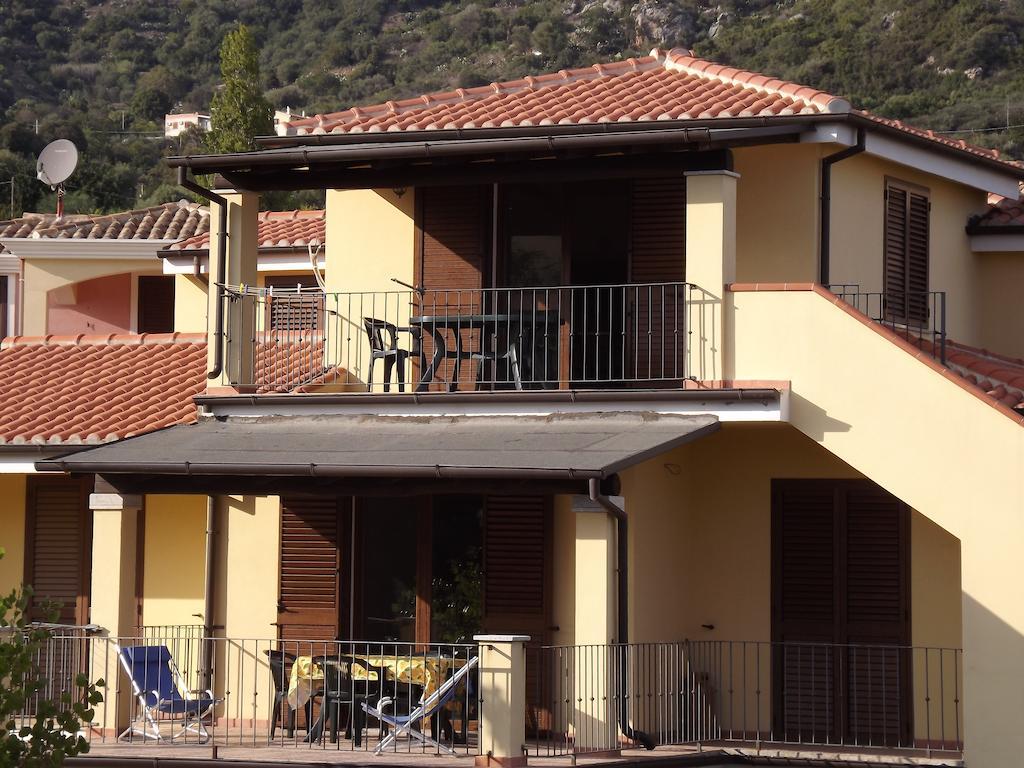Апартаменти Yellon House Санта-Марія-Наваррезе Екстер'єр фото