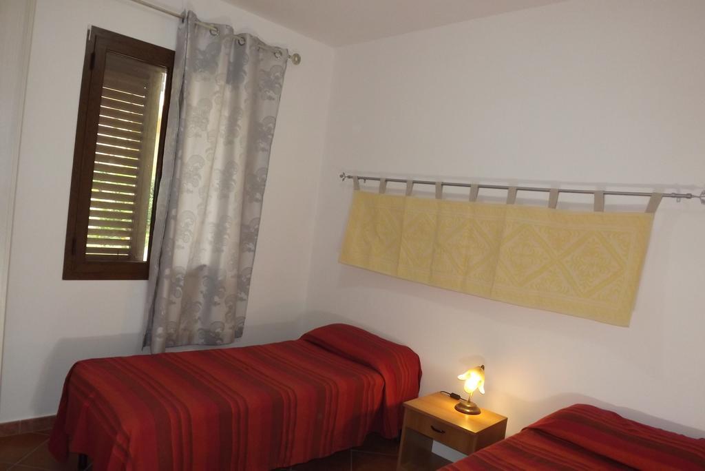 Апартаменти Yellon House Санта-Марія-Наваррезе Екстер'єр фото