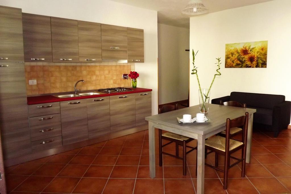 Апартаменти Yellon House Санта-Марія-Наваррезе Екстер'єр фото